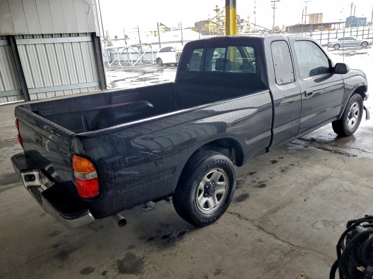 Toyota Tacoma Xtracab Image 11