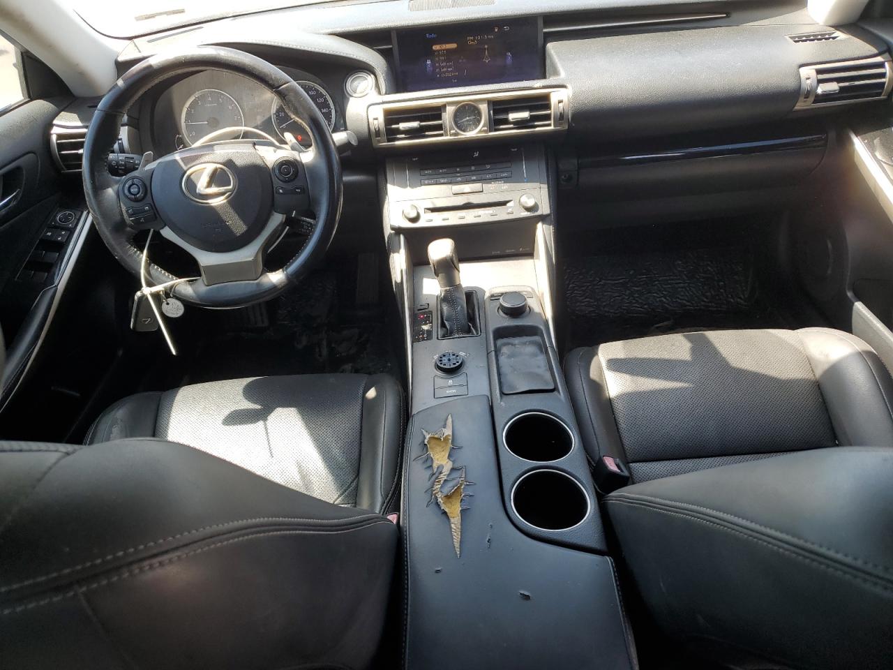 Lexus Is 200t Image 10