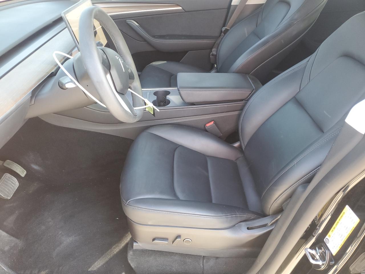 Tesla Model Y Image 3