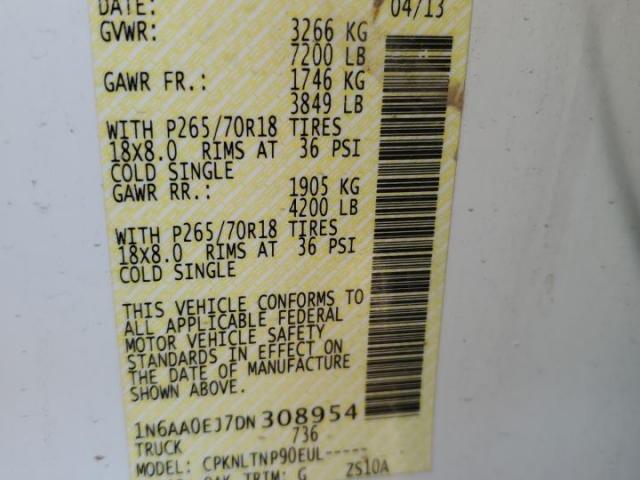 Nissan Titan S Image 11