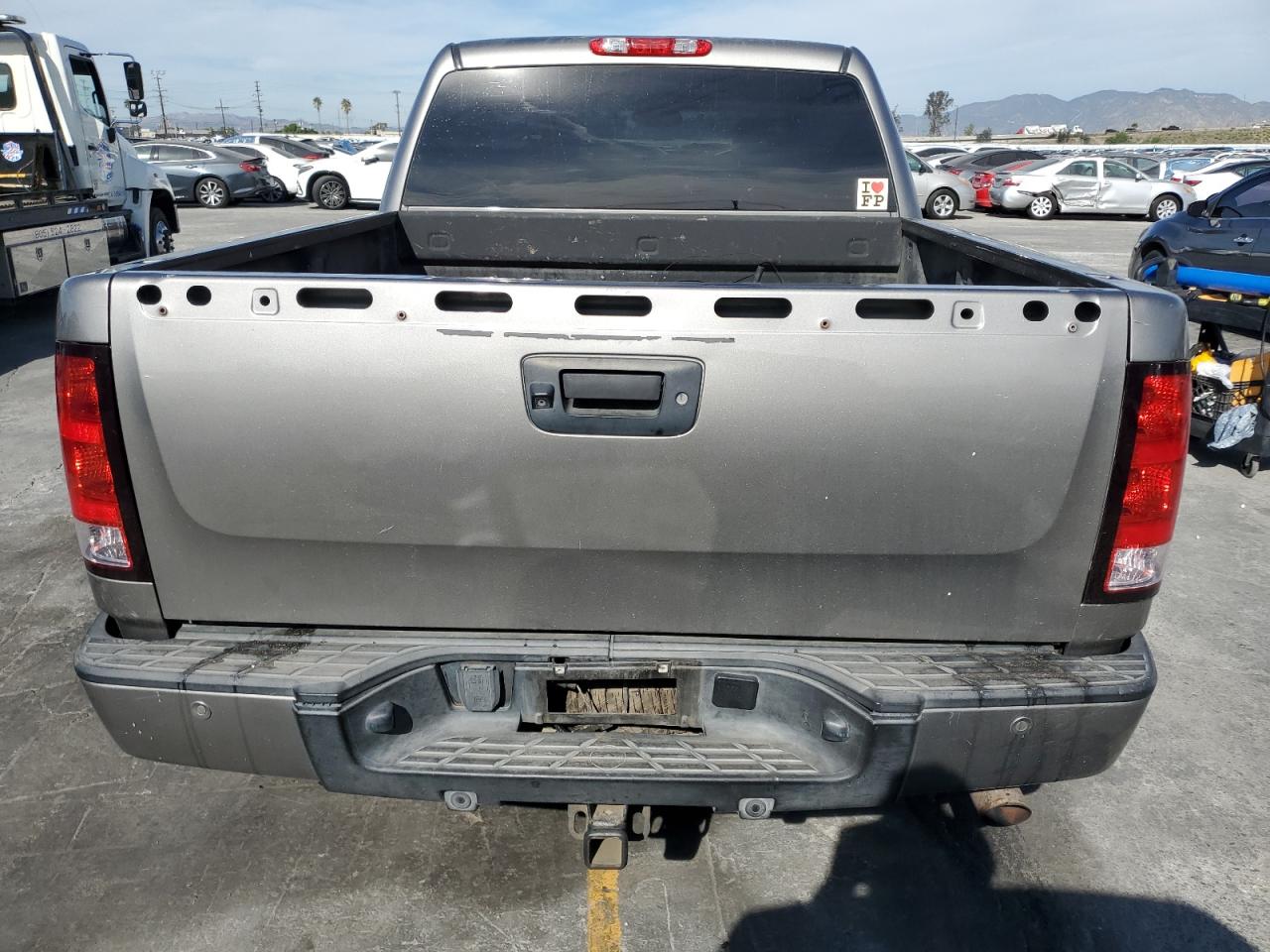 GMC Sierra K1500 Denali Image 8