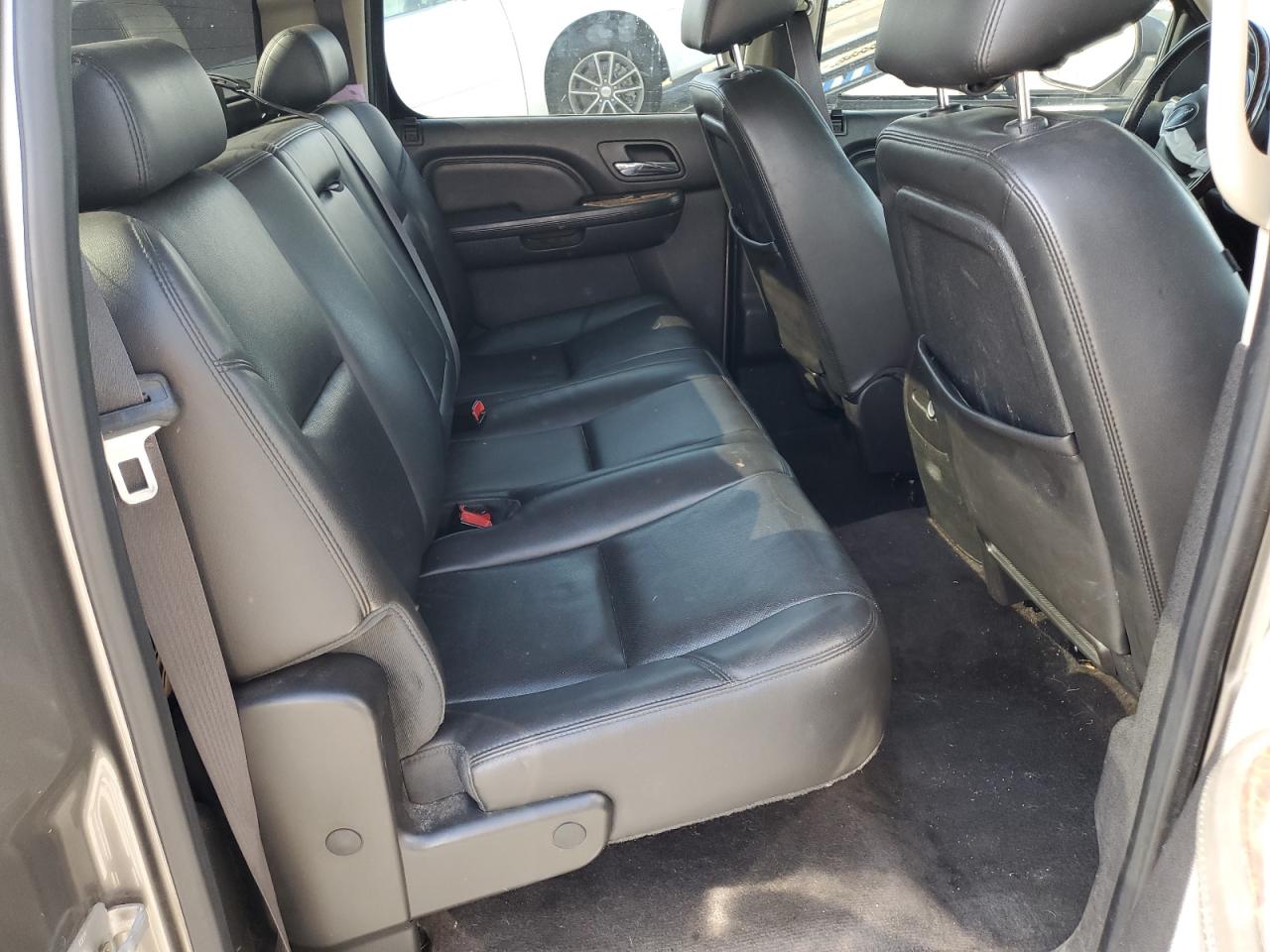 GMC Sierra K1500 Denali Image 9