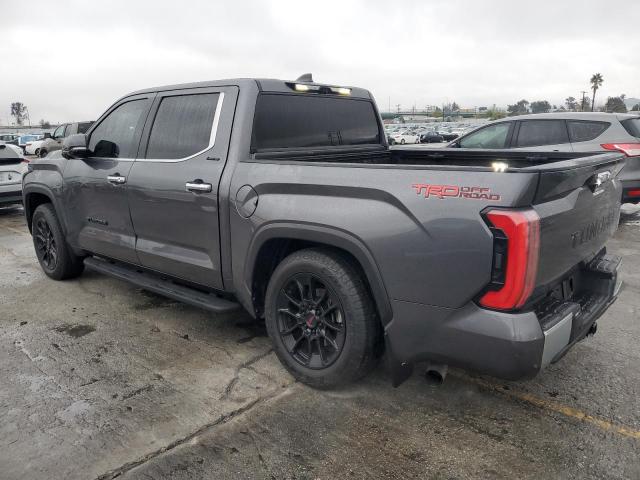 Toyota Tundra Crewmax Limited Image 2