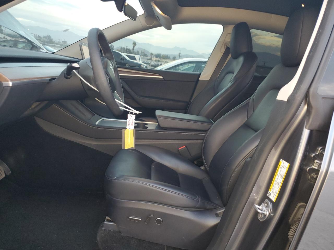 Tesla Model Y Image 10