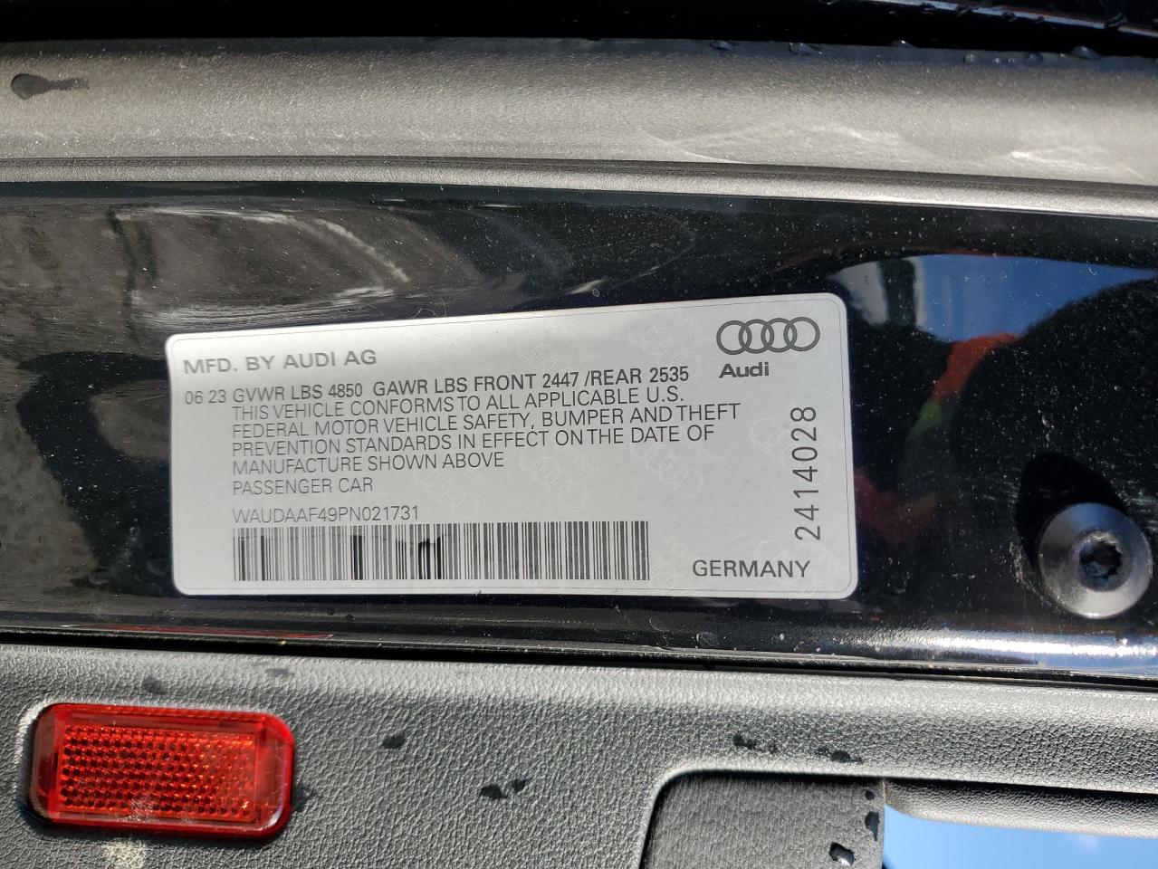 Audi A4 Premium 45 Image 2