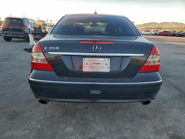 Mercedes-Benz E-Class 350 Image 8