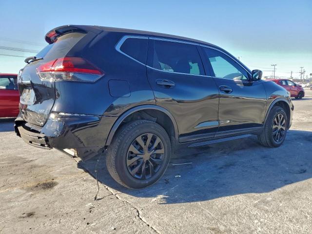 Nissan Rogue S Image 2