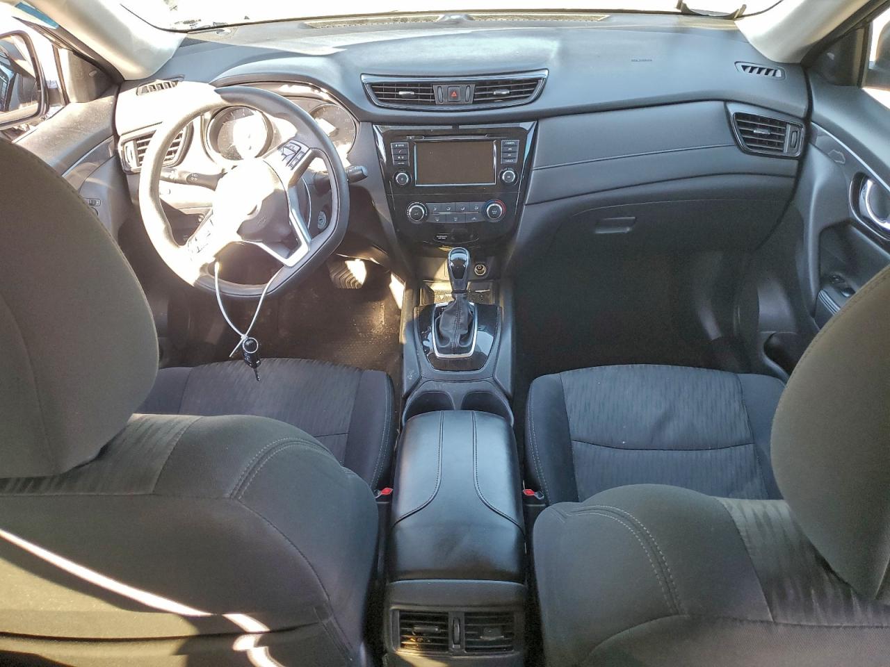 Nissan Rogue S Image 13