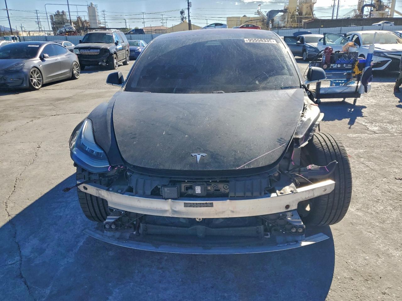 Tesla Model 3 Image 7