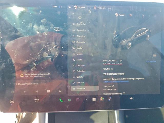 Tesla Model 3 Image 10