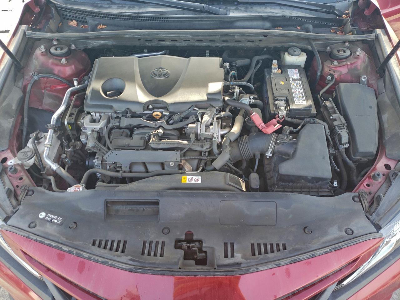 Toyota Camry L Image 8