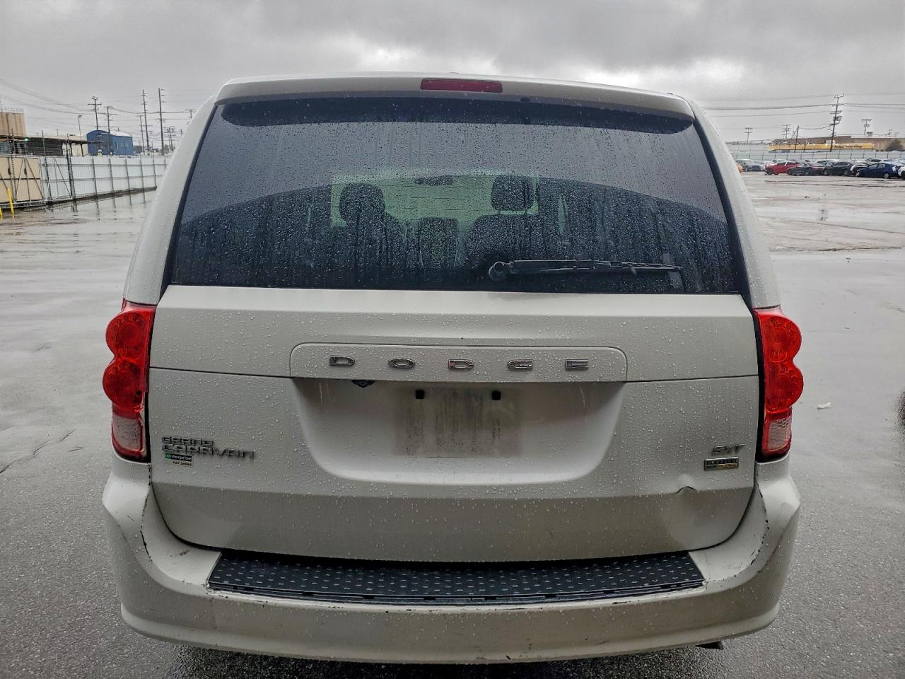 Dodge Caravan Sxt Image 3