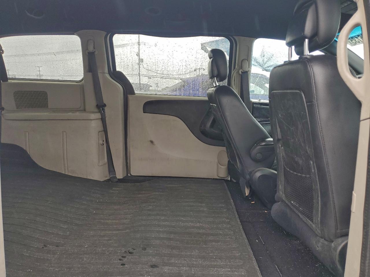 Dodge Caravan Sxt Image 4