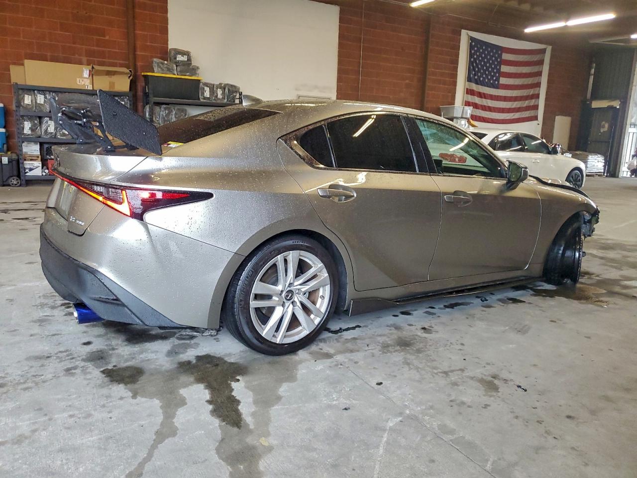 Lexus Is 300 Image 6