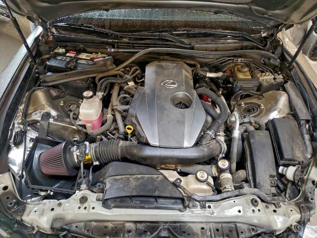 Lexus Is 300 Image 11