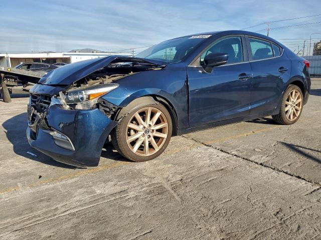 Salvage Mazda 3