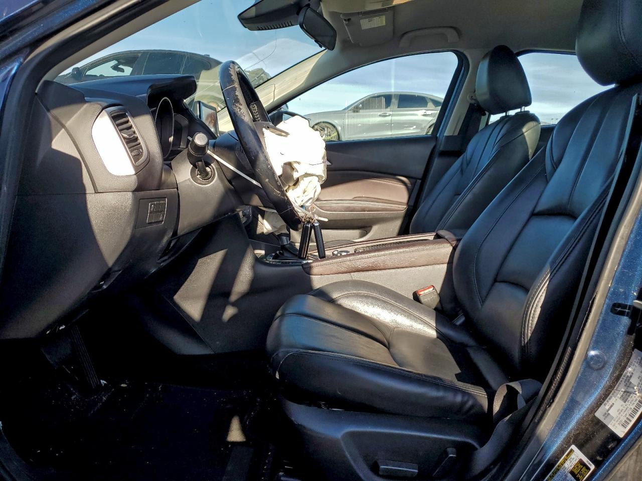 Mazda 3 Touring Image 4