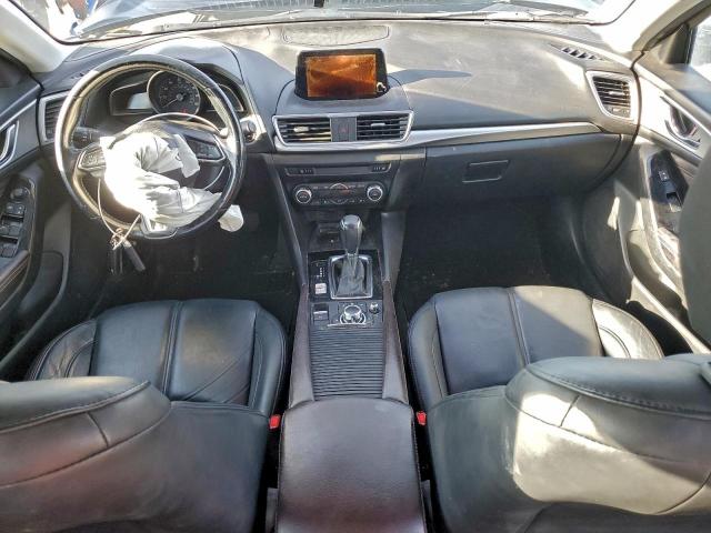 Mazda 3 Touring Image 11