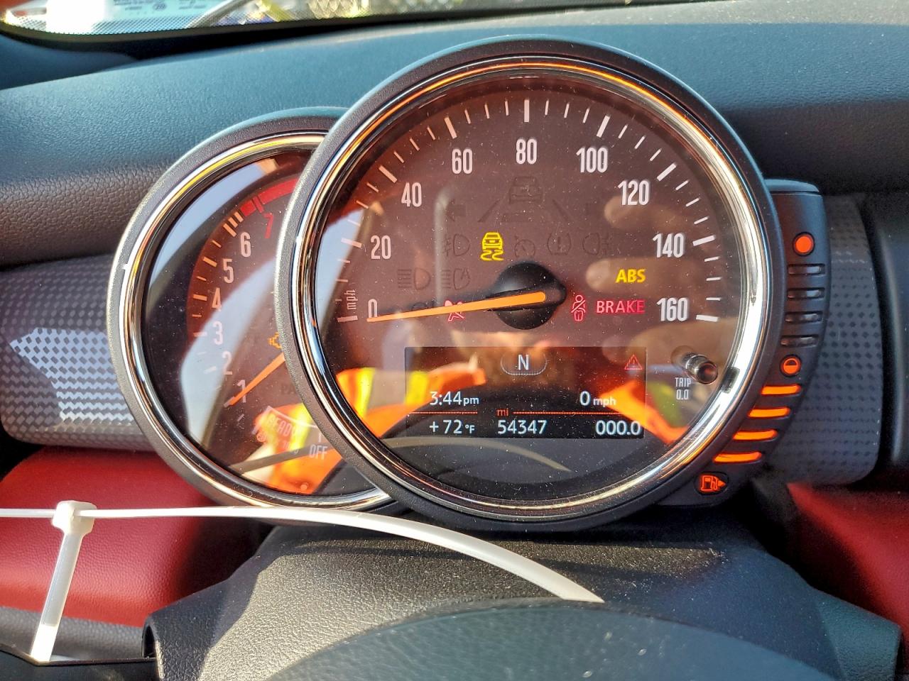 MINI Cooper Image 12