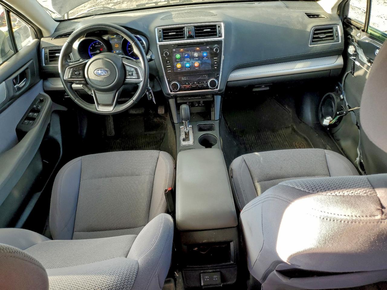 Subaru Outback 2.5i Premium Image 9