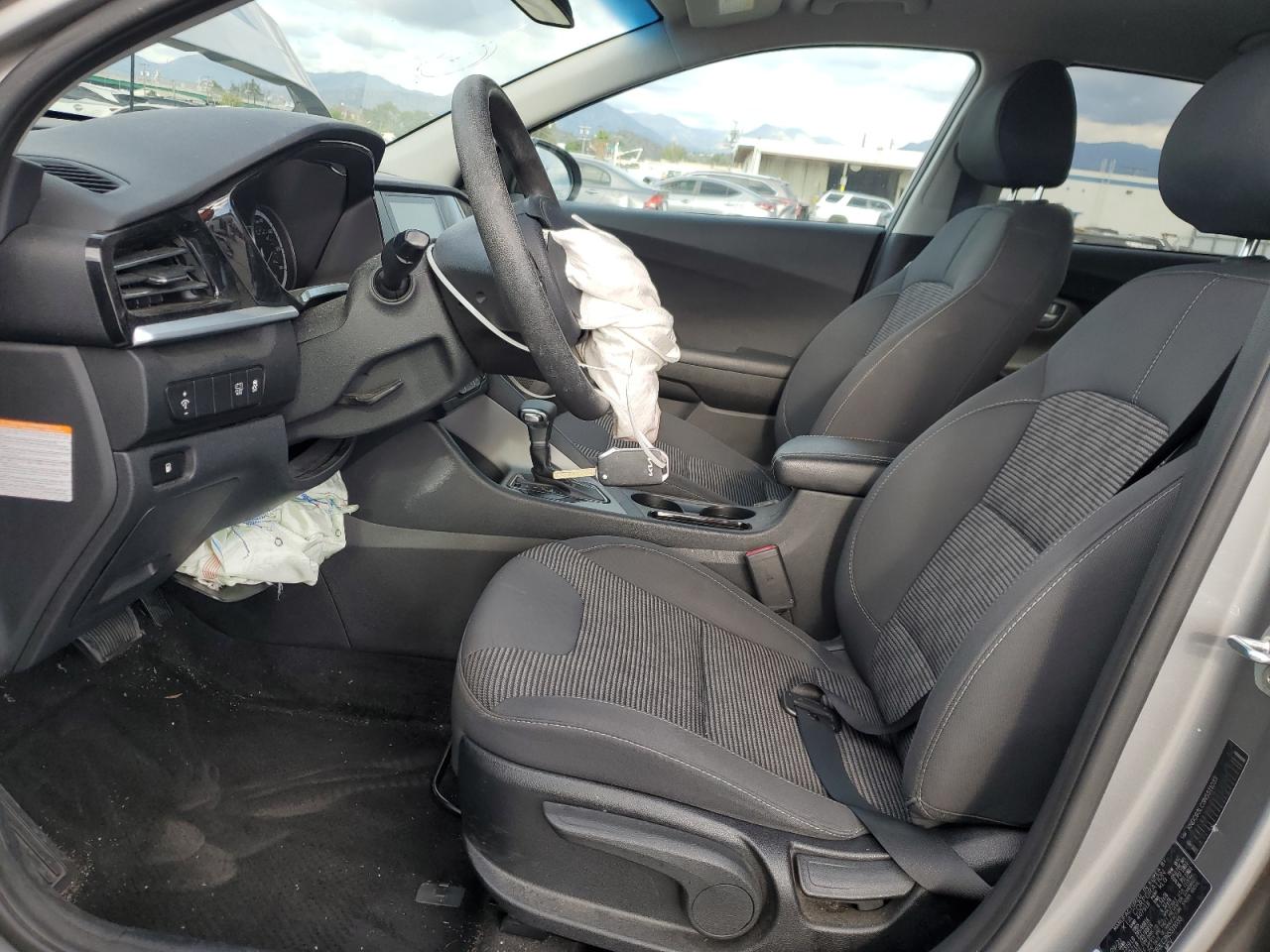 Kia Niro Lx Image 12