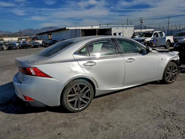 Lexus Is 250 Image 3