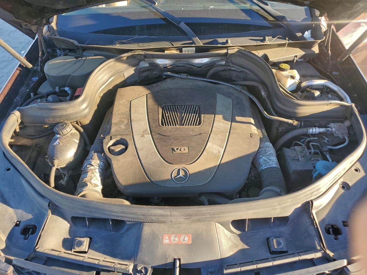 Mercedes-Benz GLK 350 Image 9