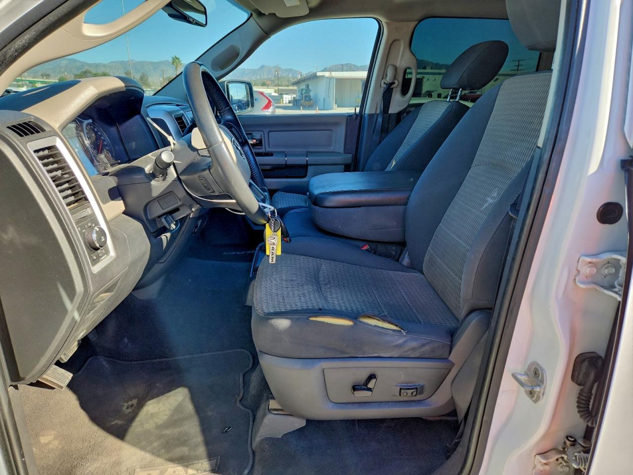 Dodge Ram 1500 Slt Image 4