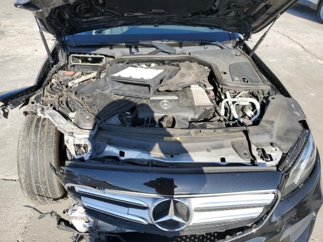 Mercedes-Benz E-Class 300 Image 2