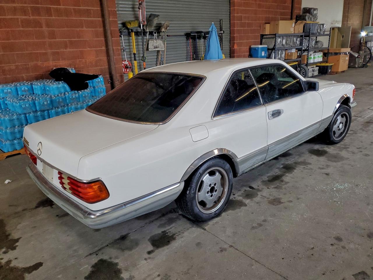 Mercedes-Benz 500-Class Image 3