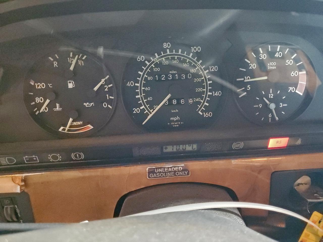 Mercedes-Benz 500-Class Image 9