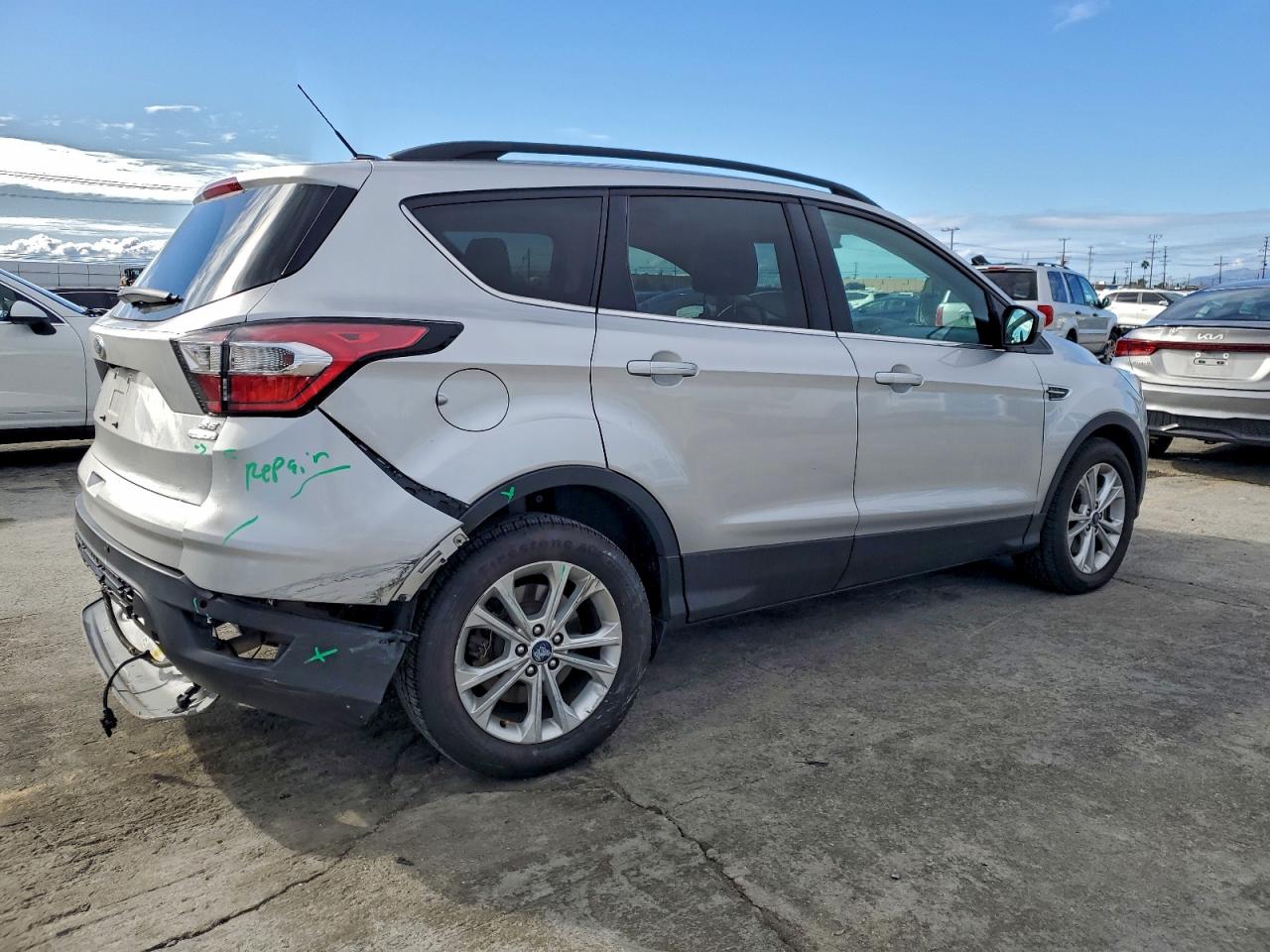 Ford Escape Se Image 2