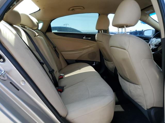 Hyundai SONATA Gls Image 12