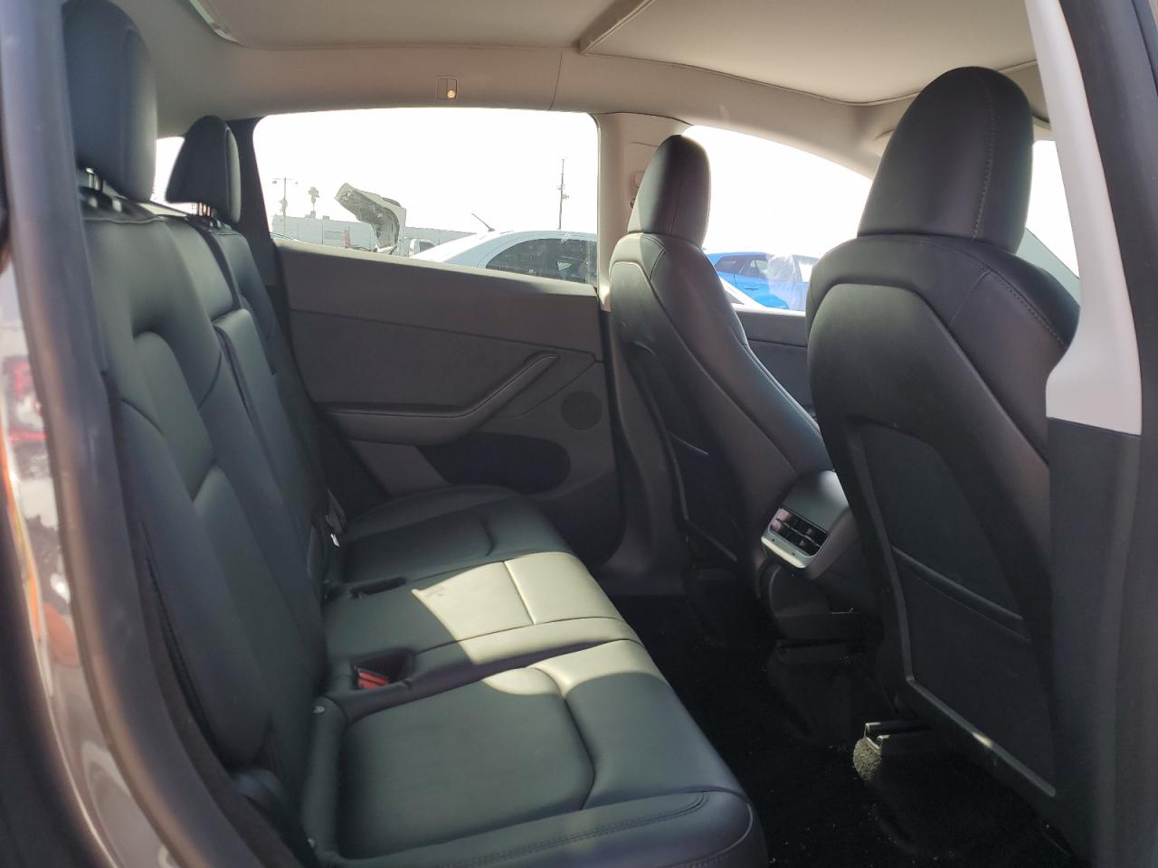 Tesla Model Y Image 12