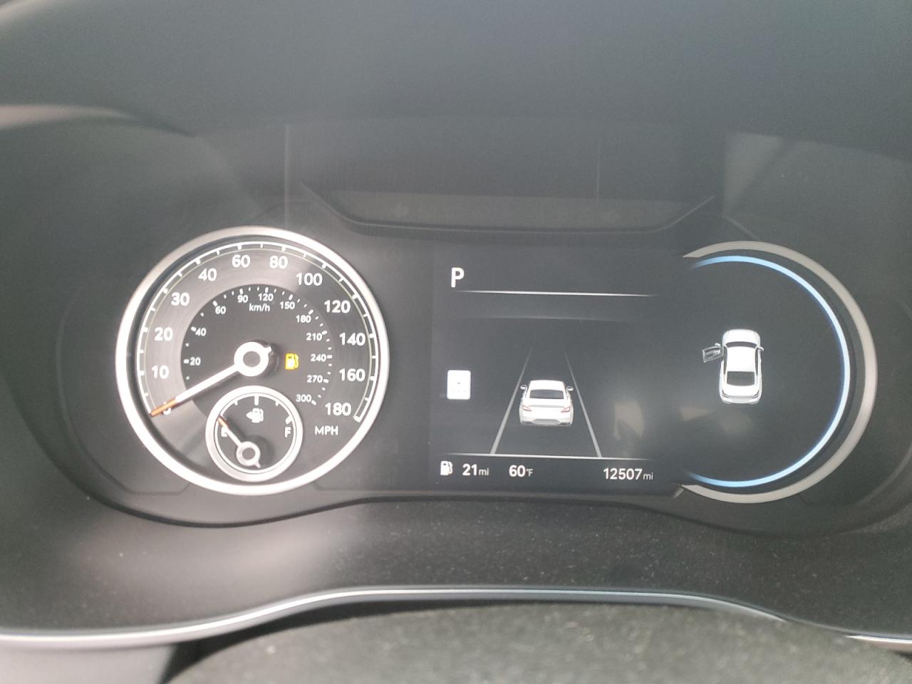 Genesis G70 Base Base Image 2