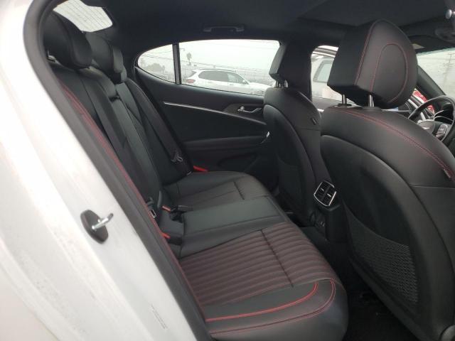 Genesis G70 Base Base Image 10