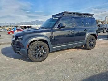 Salvage Land Rover Defender