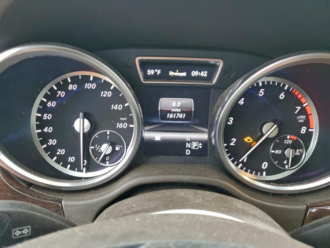 Mercedes-Benz M-Class 350 Image 13