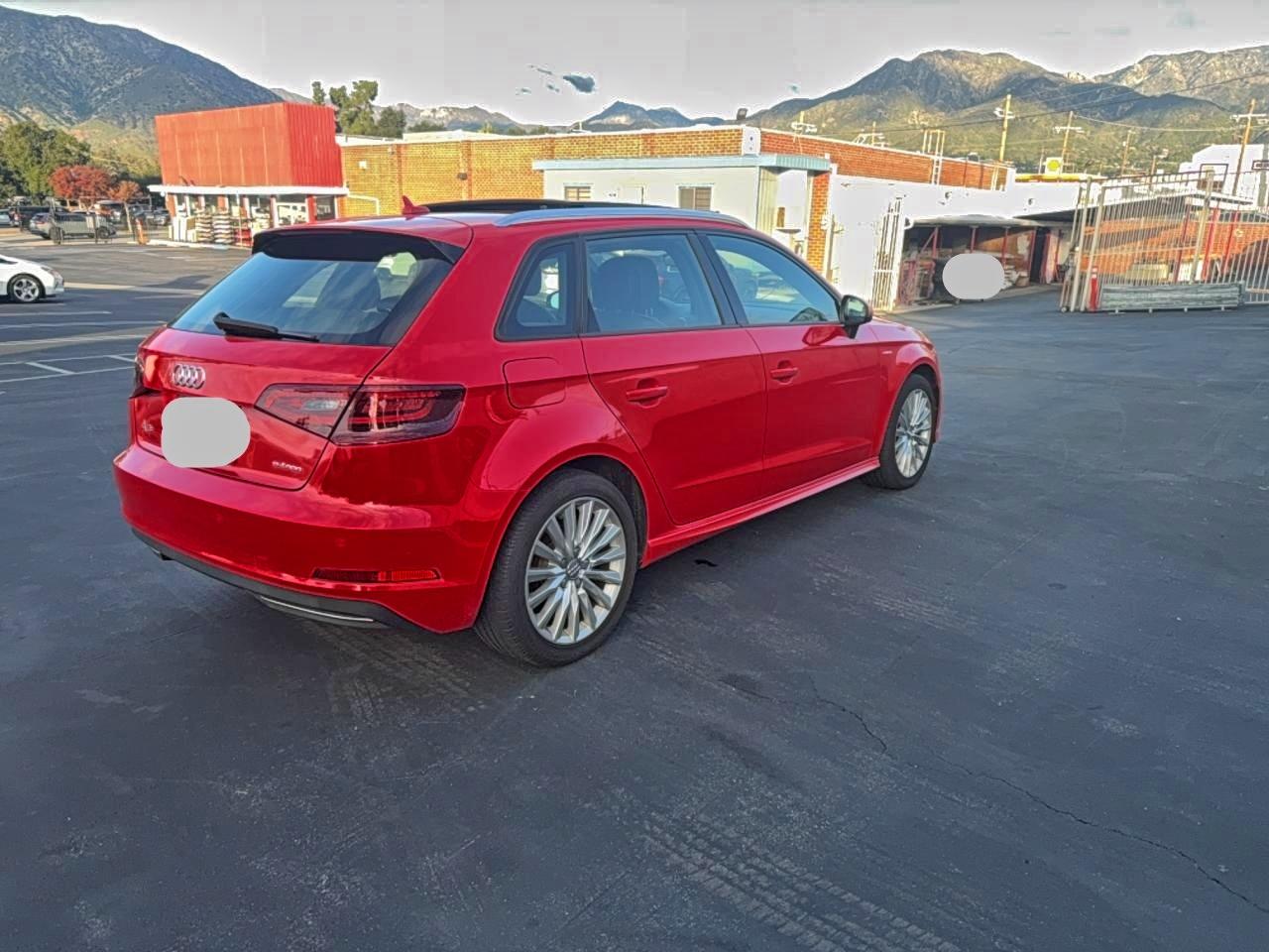 Audi A3 E-tron Premium Image 6