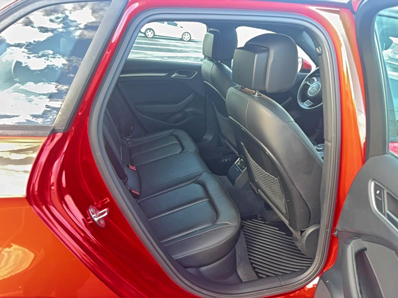 Audi A3 E-tron Premium Image 5