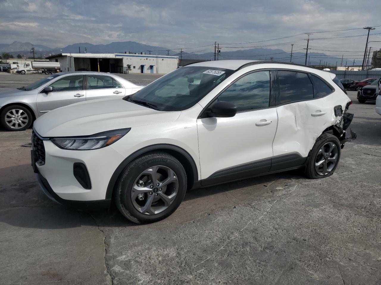 Ford Escape St Line Image 1