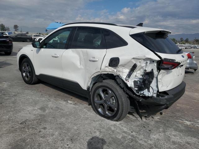 Ford Escape St Line Image 2