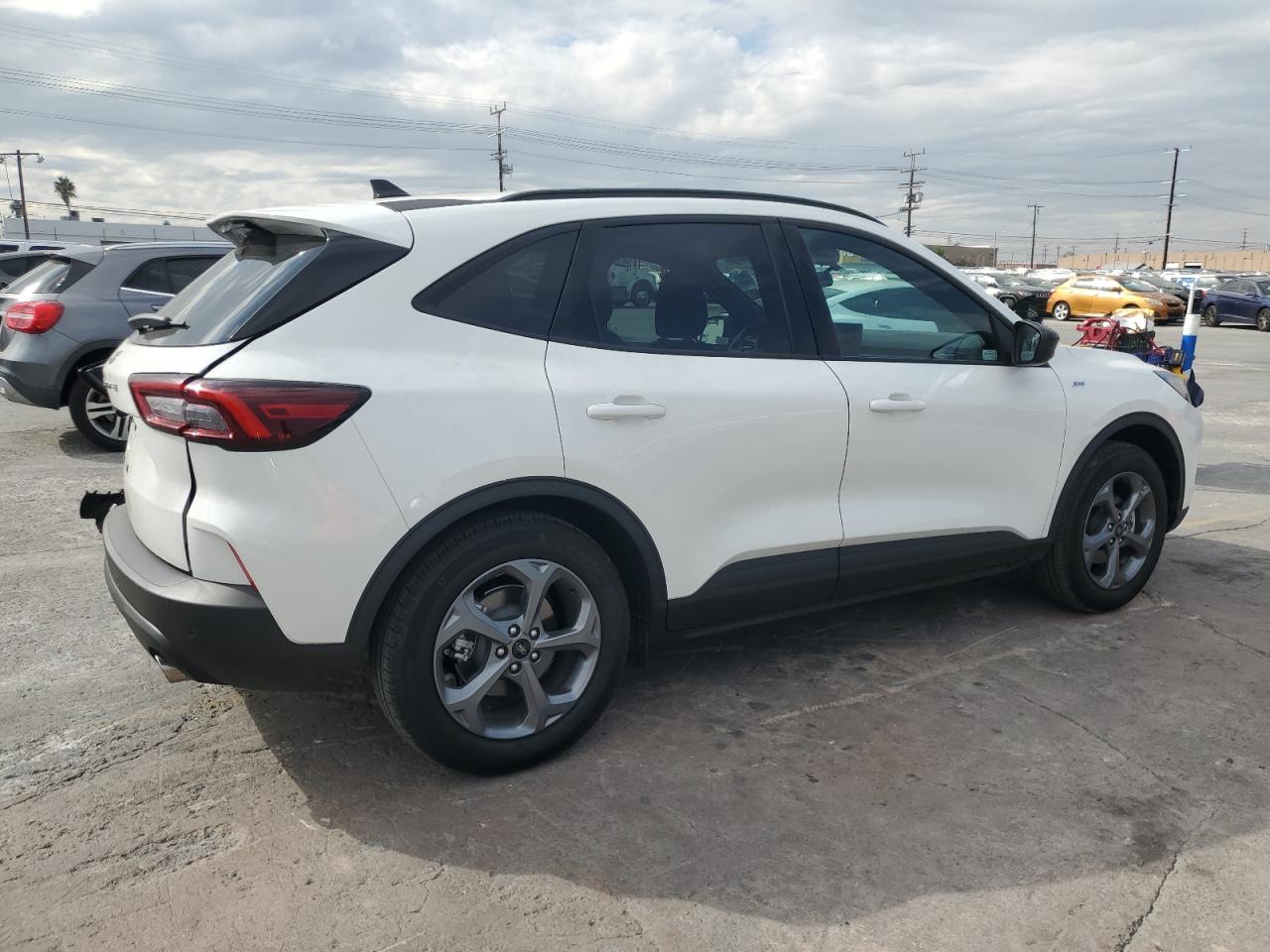 Ford Escape St Line Image 5