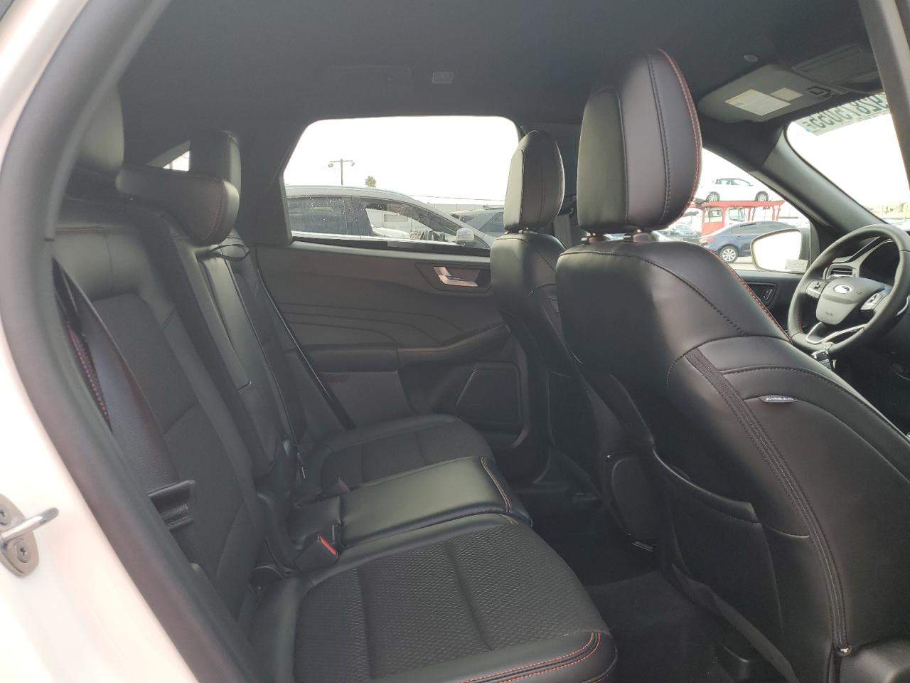 Ford Escape St Line Image 12