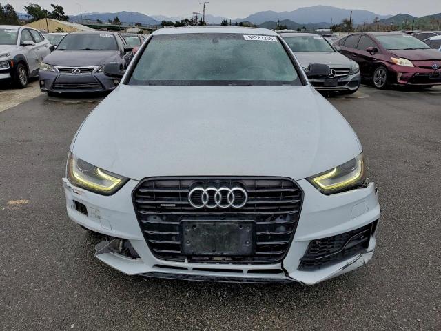 Audi A4 Premium Plus S-line Image 4