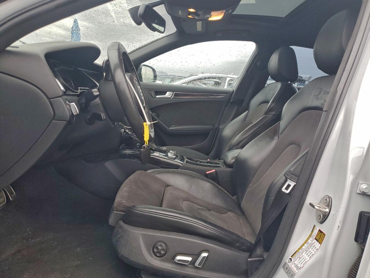 Audi A4 Premium Plus S-line Image 8