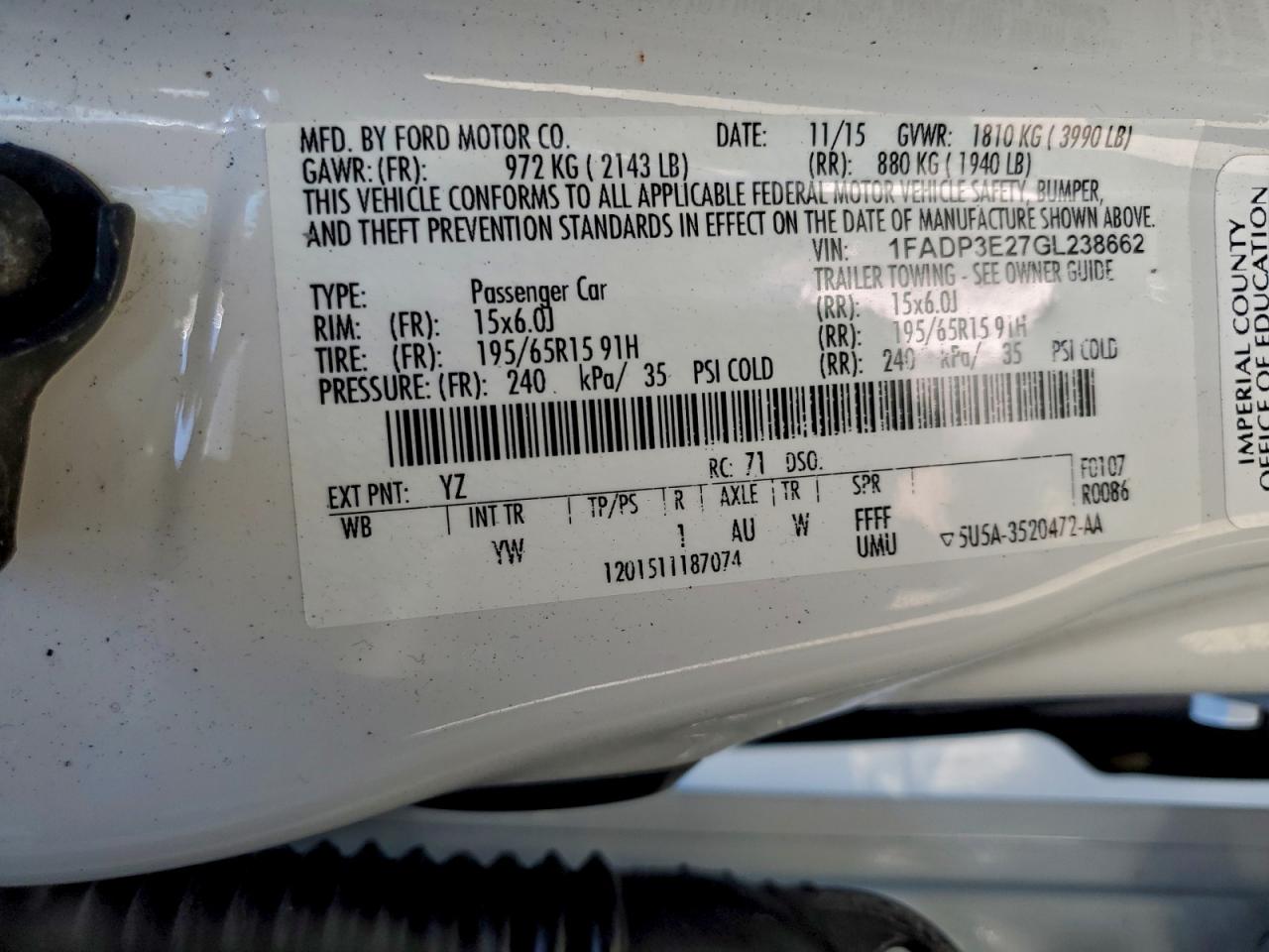 Ford Focus S Image 12