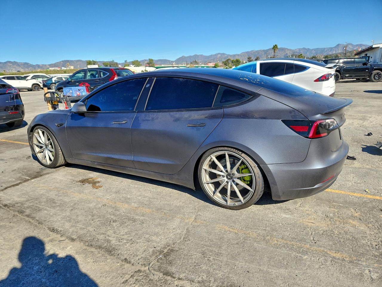 Tesla Model 3 Image 7