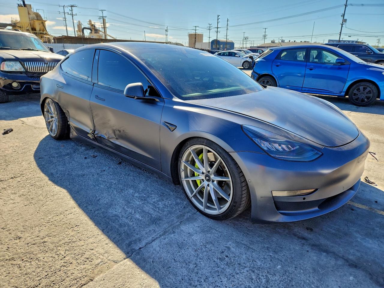 Tesla Model 3 Image 5