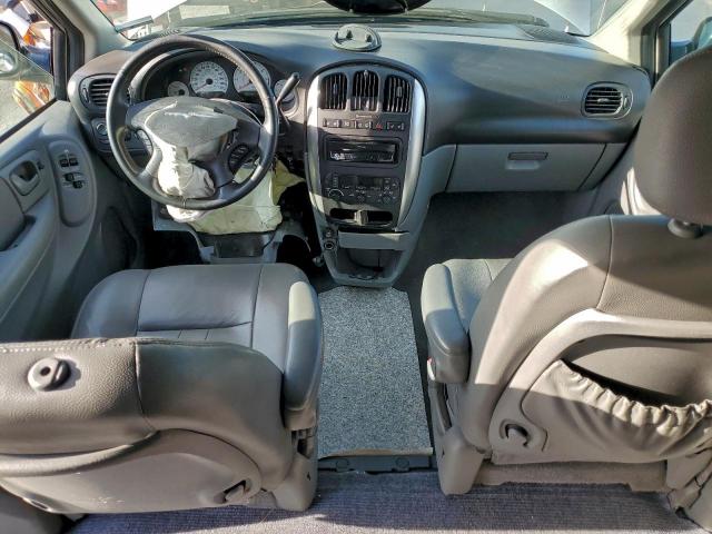 Chrysler Minivan Touring Image 2